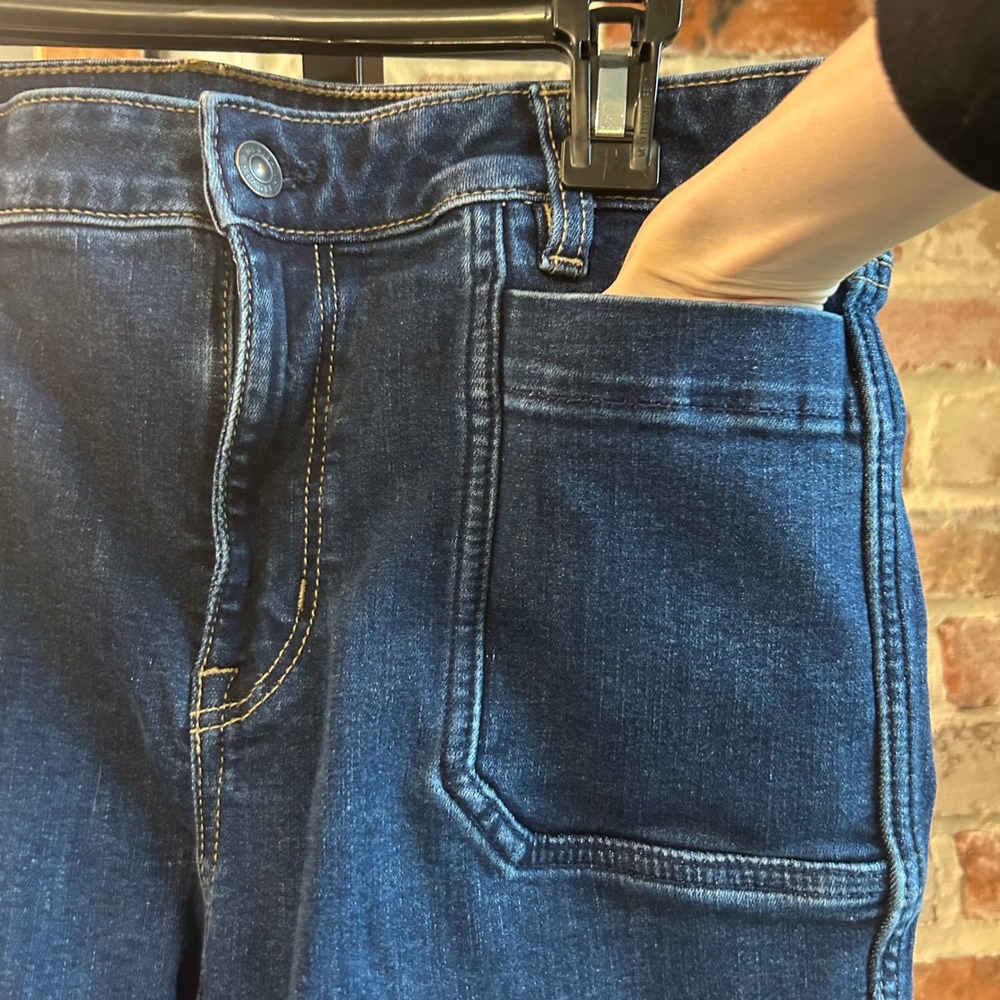 American Eagle Kick Boot Crop Jeans Women High Rise Patch Pocket Boho Flared 12 - Picture 6 of 7